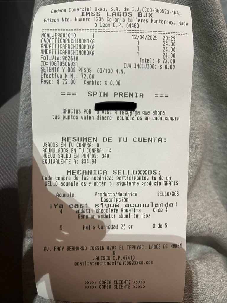 Dooguie's tweet photo. @Tiendas_OXXO @OXXO_Escucha el día de hoy pasé a una tienda #Oxxo y quise comprar unos cafés andatti que tenían en “promoción”, y resulta que no me la valieron, se disculparon y me cobraron a precio normal.. Esa no es la adecuada atención a cliente. https://t.co/zl19AH3AwQ