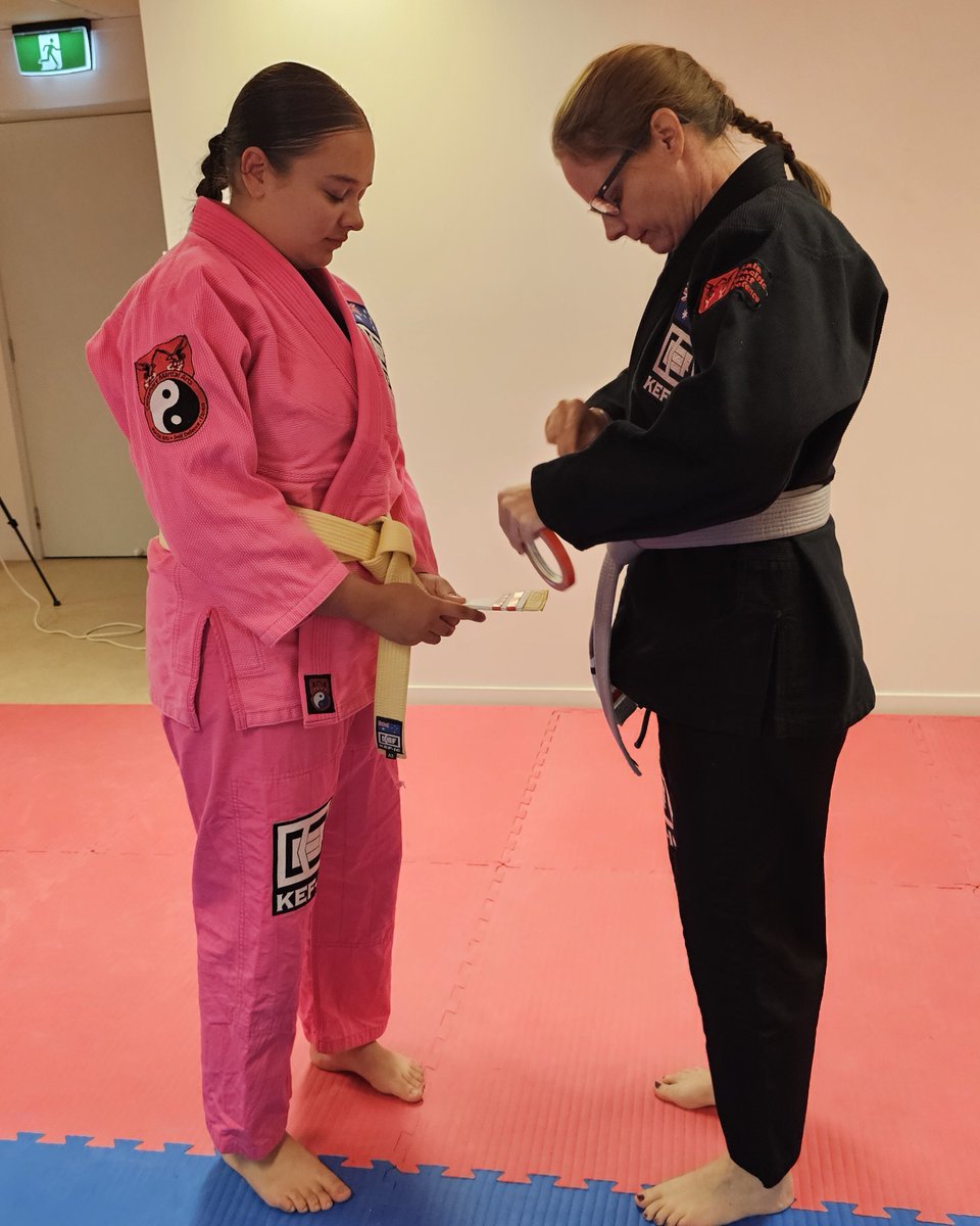 centenaryma's tweet photo. Kyrahlyn earned her KEF-IC (Delta) on 29 Mar 25, giving her a third stripe on her KEF-IC Tan belt. Congratulations Kyrahlyn!!!
#KEF #combativeselfdefence #kineticfighting #MartialArts #centenarycommunitycommittee #martialarts #combative #combativemindset #mountommaneyhub https://t.co/1dizqHSm1Y