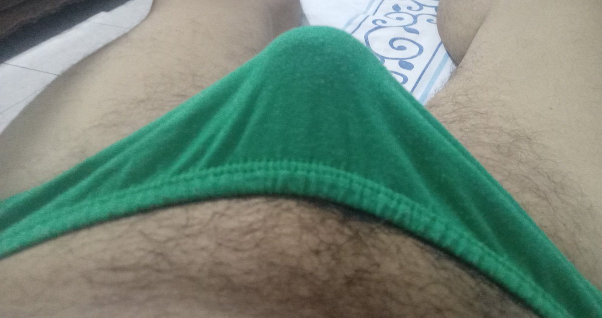 Bien hot🍆🍆 para una pajita 😋😋😋😋