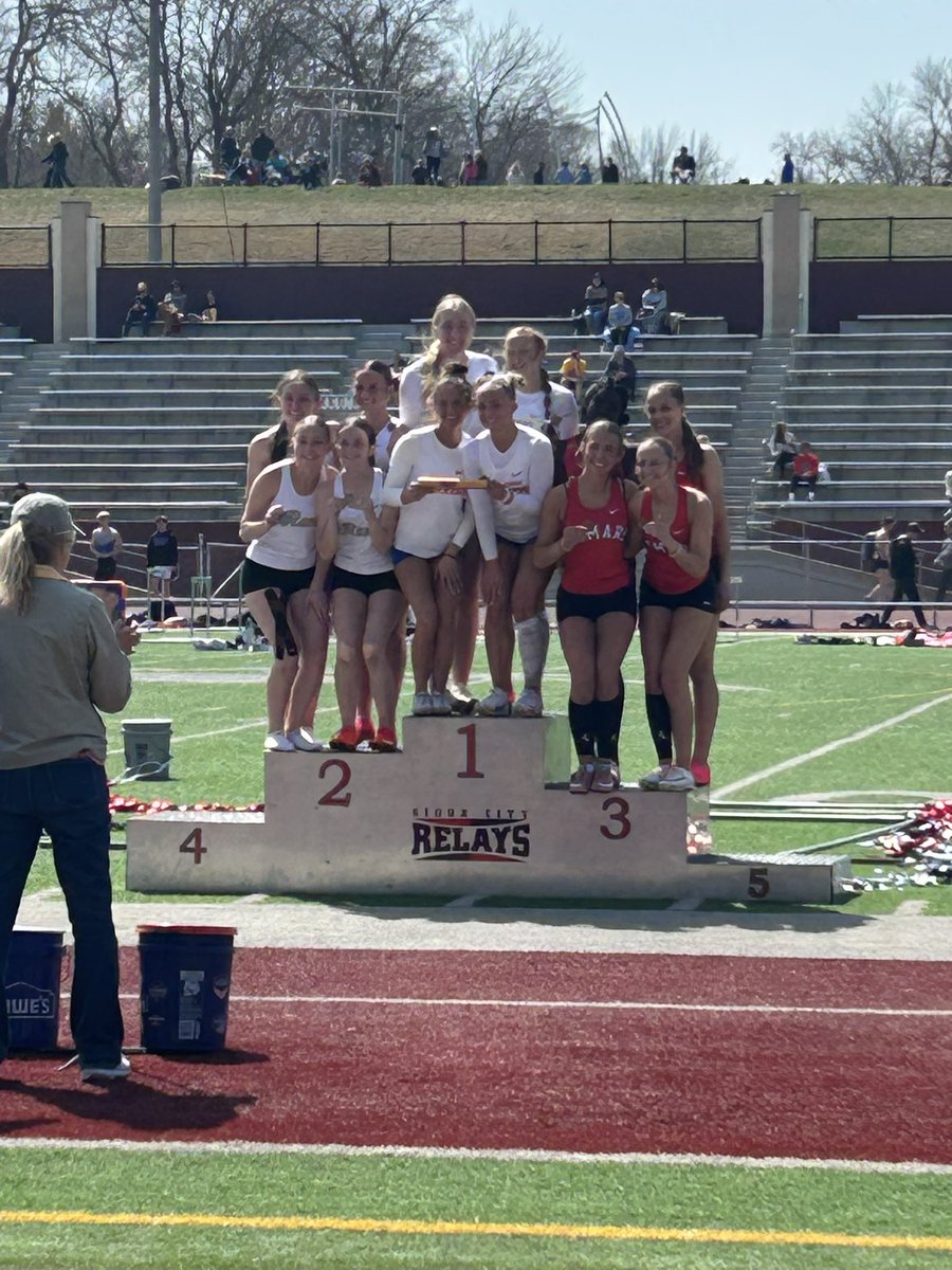 Bulldog Track & Field tweet media