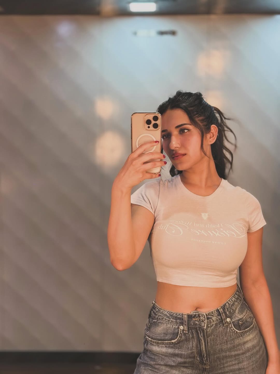 GoYgVS7WQAAMb3c?format=jpg&name=large