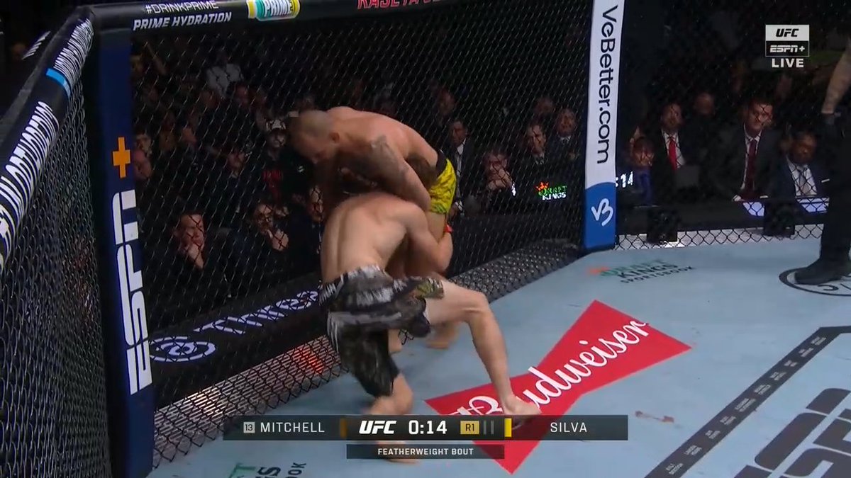 taboutsports's tweet photo. What was this first round 

#UFC314 https://t.co/73mXQQrnzB