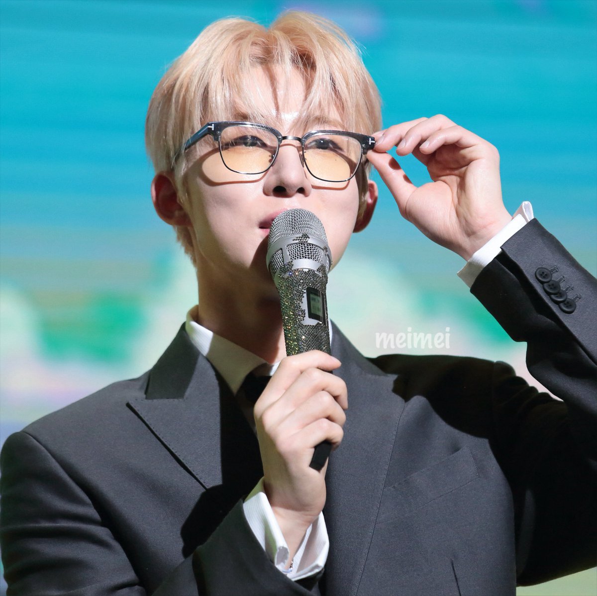 250412
🤵
#KIMHANBIN
#BI #비아이 
#김한빈