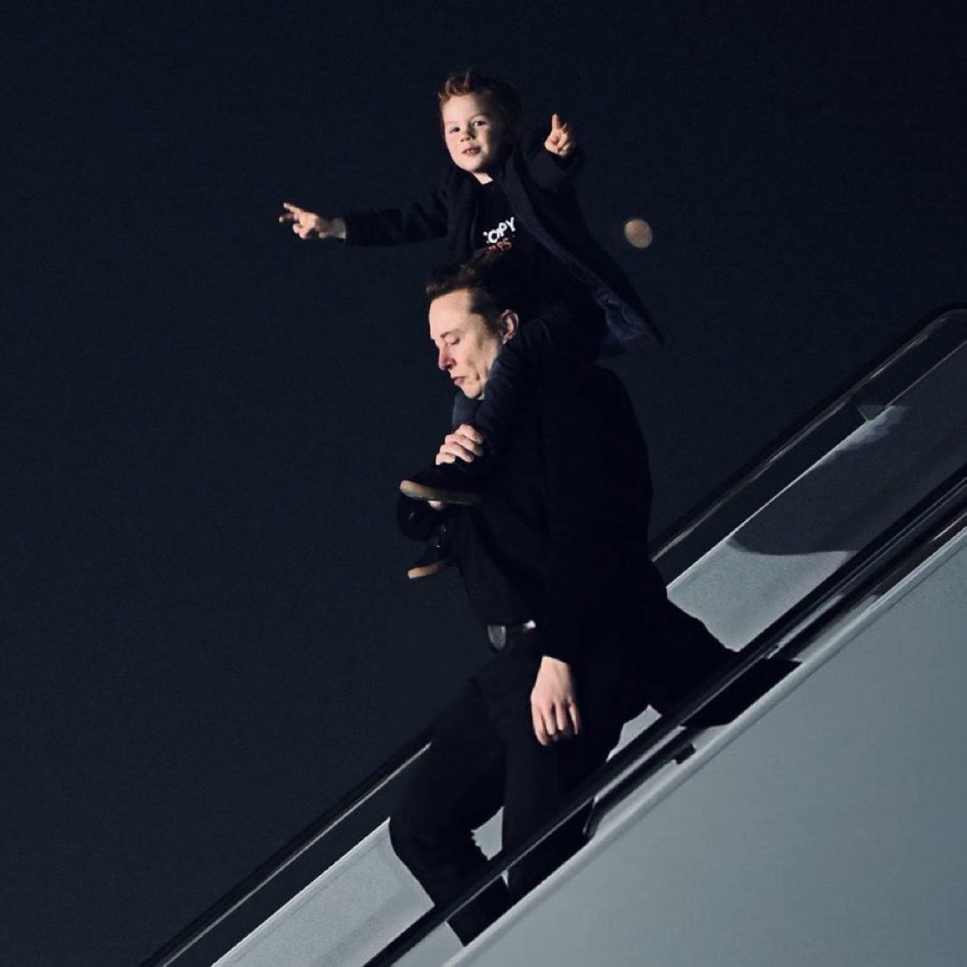 This is an epic picture, pinning it.