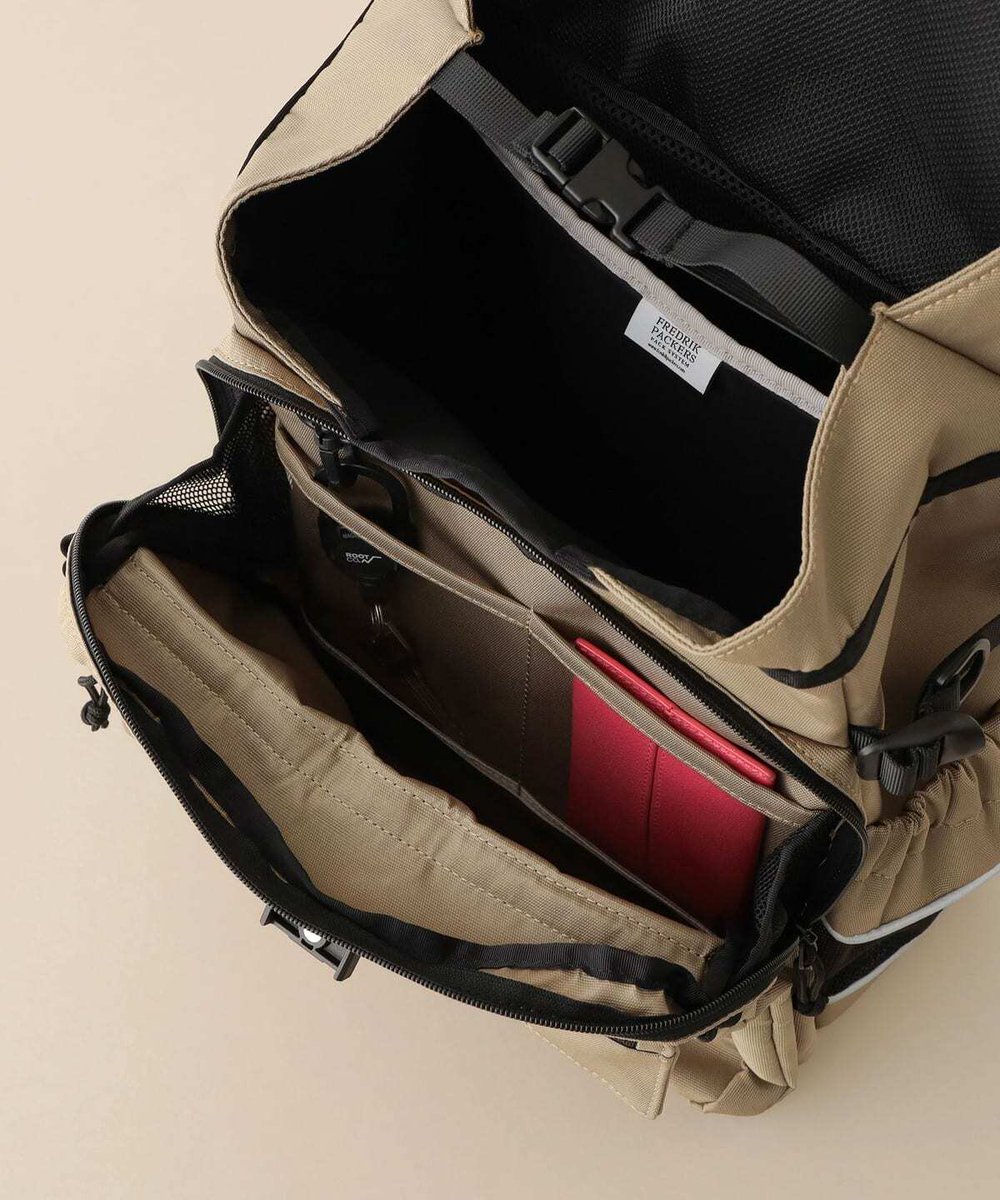 FREDRIK PACKERS × こども ビームス〉 小学生の通塾やセカンド