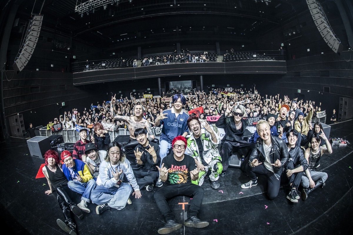 韓国ソウル
YES24 LIVE HALL
GUMX PRESENTS
“LOUD BRIDGE FESTIVAL SEOUL 2025”
<a href="/loudbridgefest/">LOUD BRIDGE FESTIVAL</a>

韓国デビュー戦
ええ初陣 飾れたわ
壁など無論なく
皆ピュアに反応良すぎて
真っ赤に燃えたわね

いつかまた必ず
舞い戻るよってに
<a href="/LEEYONGWON/">LEE YONGWON</a> 
召喚含め
お心遣いありがとう

📷 <a href="/HayachiNne/">HayachiN/林川淳</a>