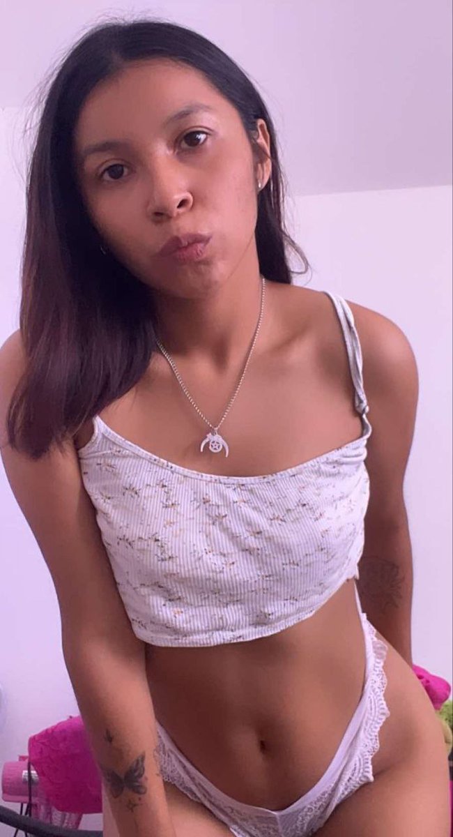 valeria petite (@veleswpetite) on Twitter photo 