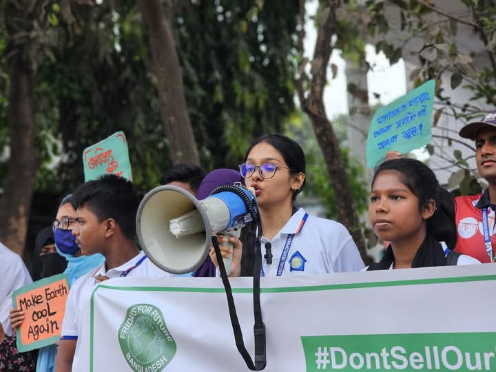 Imran84321's tweet image. Global Climate Strike, 2025
Dinajpur, Bangladesh.

#VSDA #GlobalClimateStrike #YouthForClimate
#togetherforfuture