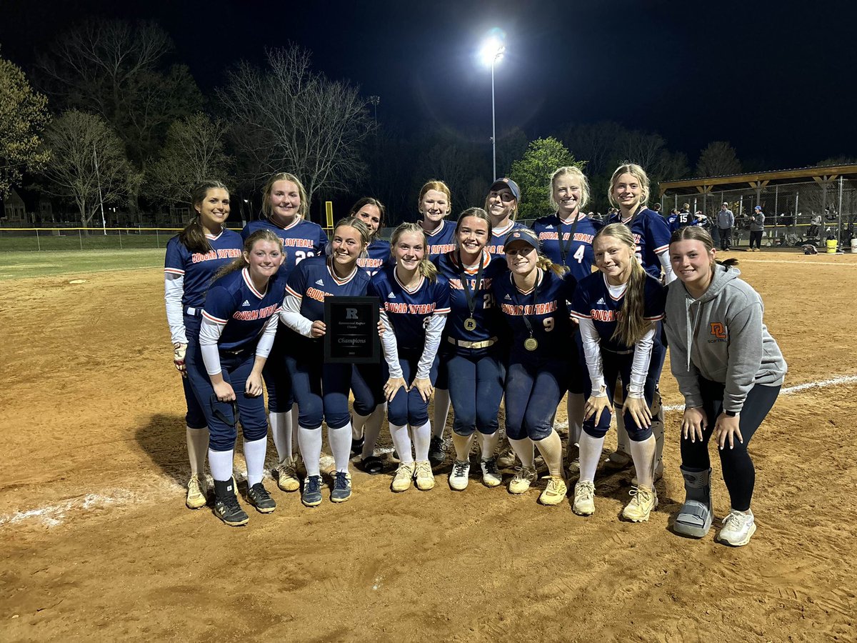Lady Cougar Softball tweet media