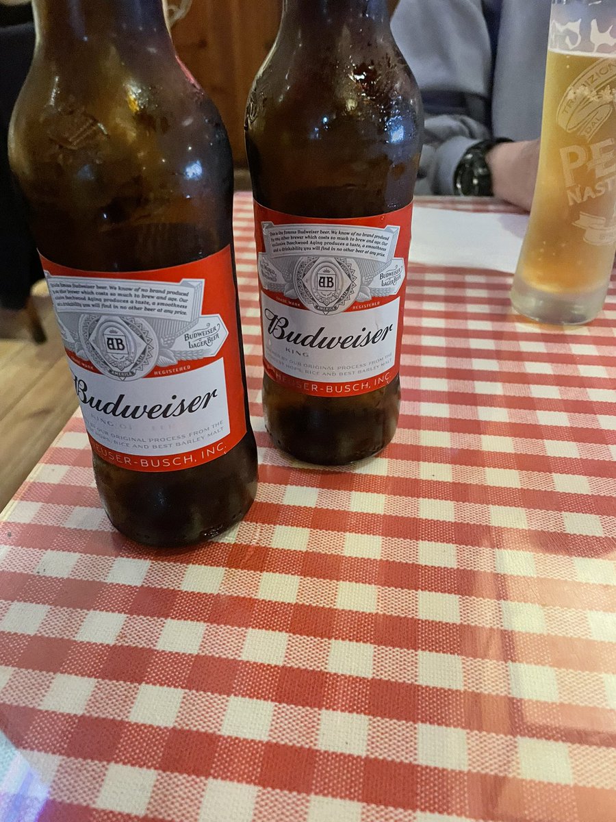 manabomomo's tweet photo. 今日は嫁さんとランチ飲み。 https://t.co/zM2Jhaj7J6