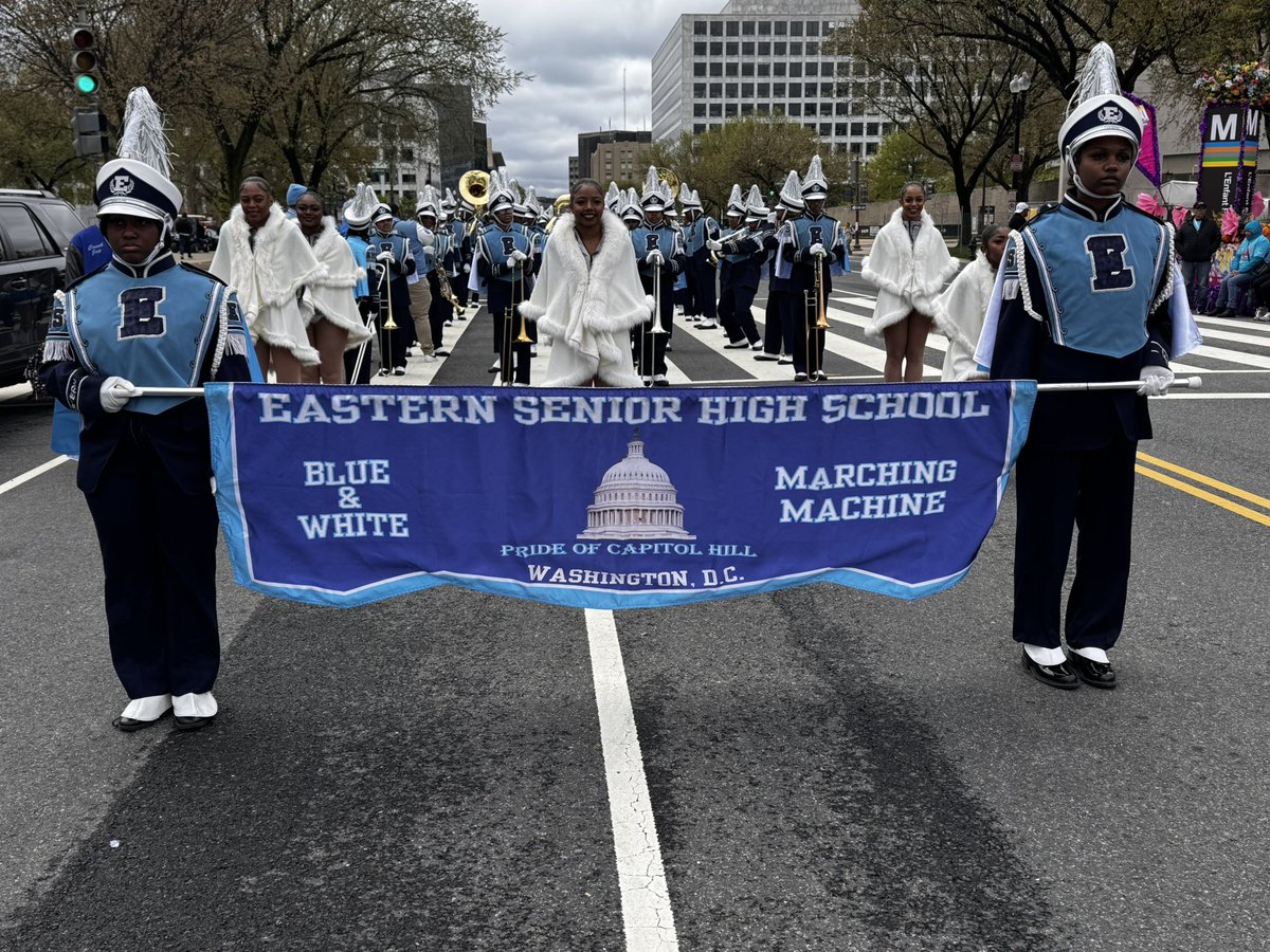 Eastern H.S. “Blue & White Marching Machine” tweet media