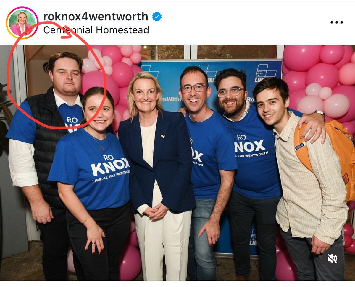 Dave_Sham_er's tweet photo. @RoKnoxWentworth This guy in the left was the one overzealously displacing other candidate’s corflutes on the corner of Ocean Street and NSH Road yesterday. He looks nice. https://t.co/I1XRe5F19v