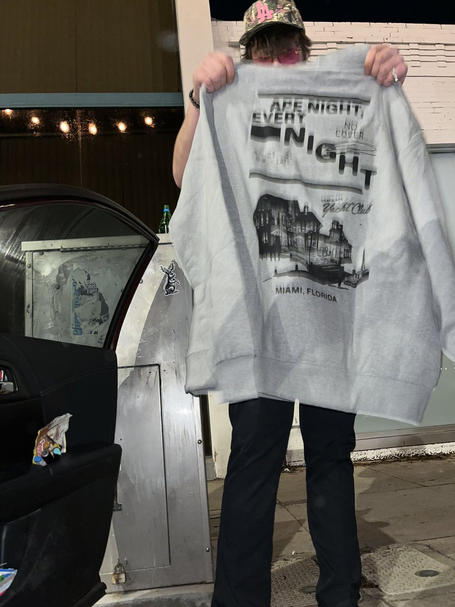 R4wski's tweet photo. APE NiGHT, EVERY NIGHT https://t.co/JfEK8uLzdl