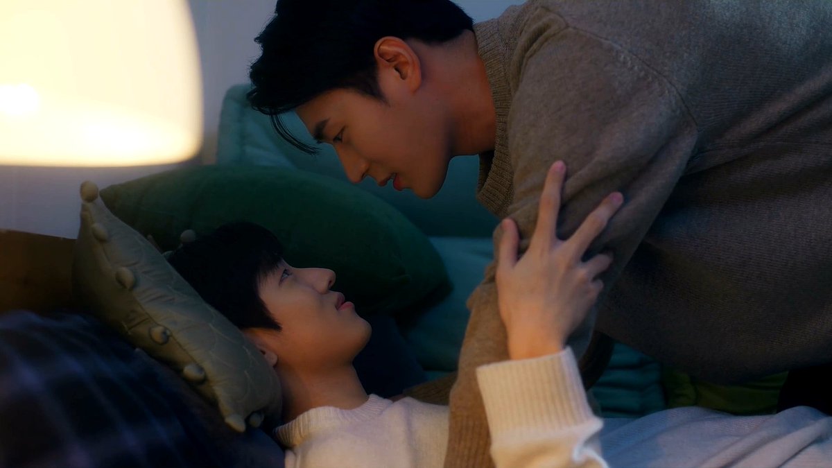 xiaobabiiwawa's tweet image. Missing #SemanticError so much so I rewatched it again 🥺
This is still my favorite scene among all~~~