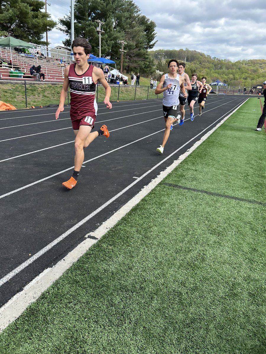 DMR in the morning placed and got medals!! Ran the 800m in the afternoon bad head wind all day