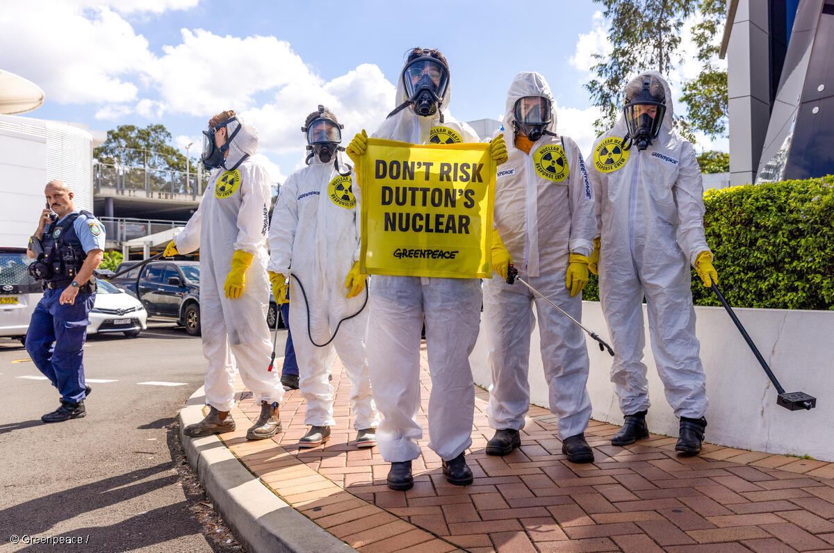 GreenpeaceAP's tweet photo. 🚨 BREAKING: Greenpeace activists have crashed the Coalition’s Federal Election campaign launch this morning at the Liverpool Catholic Club in Western Sydney dressed in hazmat suits and gas masks.

Their message? Don’t risk Dutton’s nuclear disaster. ☢️❌ https://t.co/6MUpRrBaFK