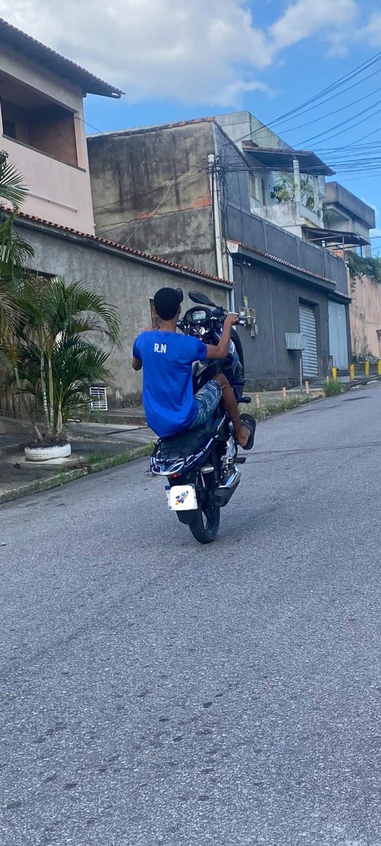 RNTDD1304's tweet photo. Parabéns pra mim 🥳💙 https://t.co/RXZkWnqdlB