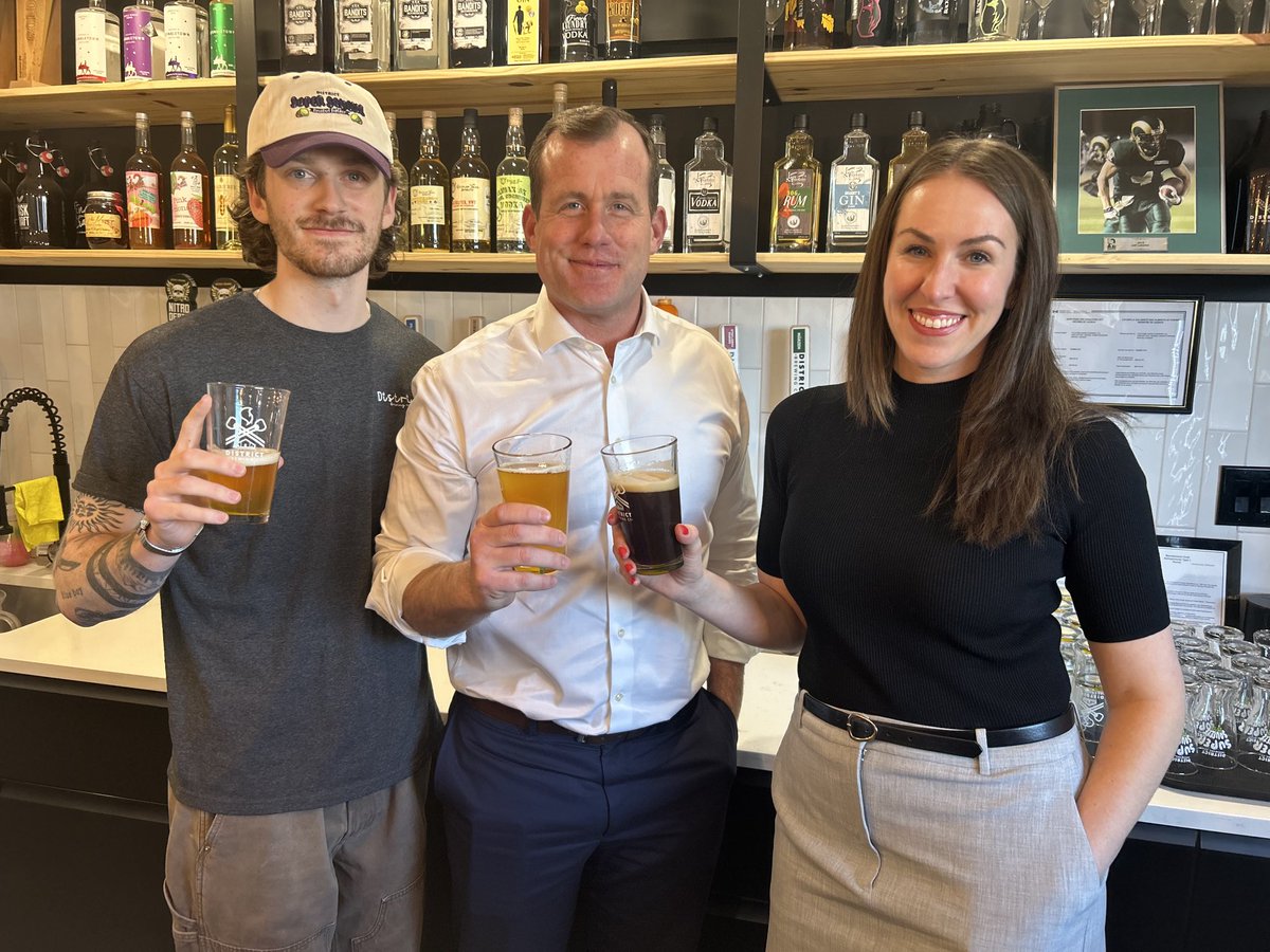 WayneMantykaCTV's tweet image. The Saskatchewan NDP Opposition want the first Saturday of every month declared Buy Local Day. They stopped by the District Brewing Company to promote the idea and legislation introduced.