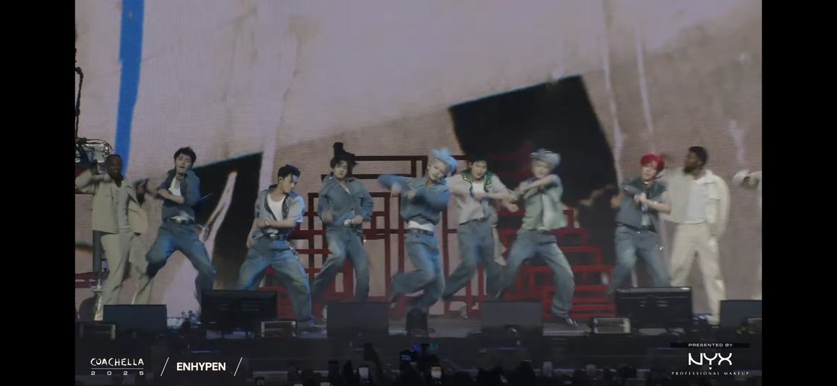 jaydomination's tweet photo. Let's go! Keren dan bangga bgtt! #ENHYPEN #ENCHELLA https://t.co/103749y4ED