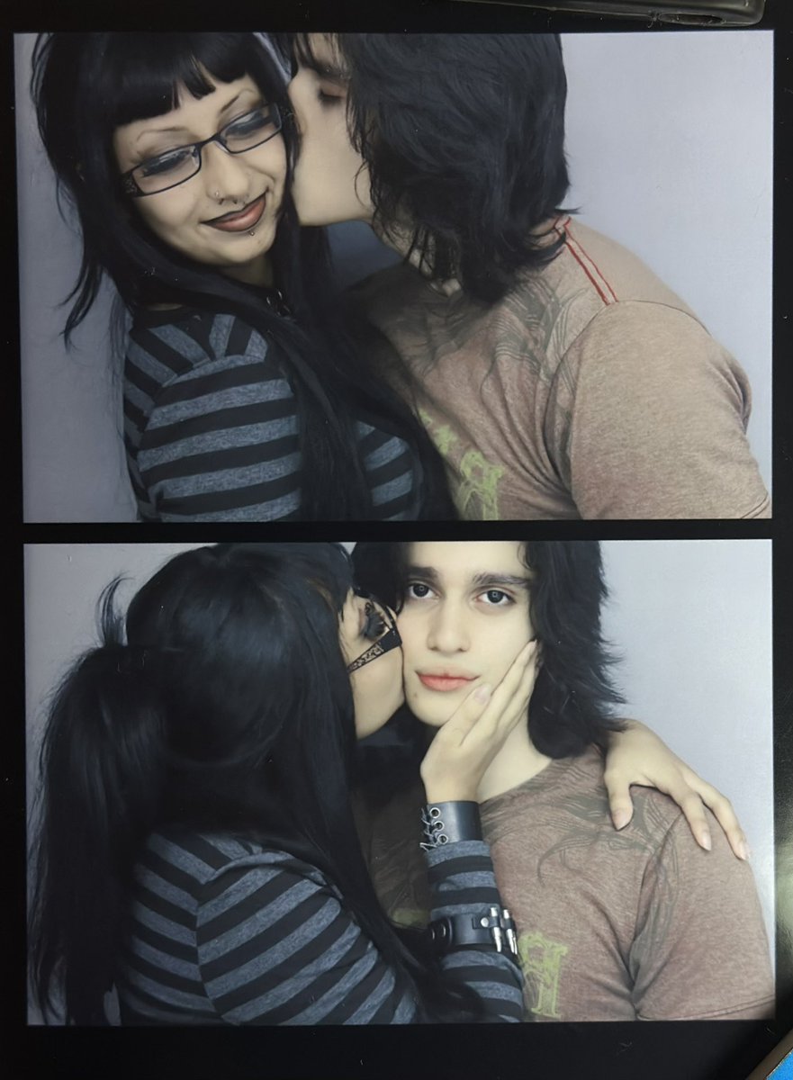 dissolvedgrrl's tweet image. The real thing♡