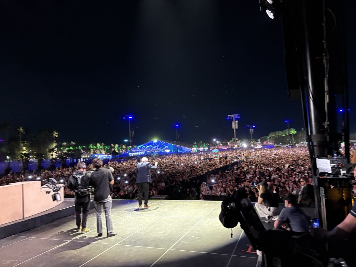 Bernie Sanders (@berniesanders) on Twitter photo Thank you, Coachella.
I enjoyed introducing the great <a href="/clairo/">claire cottrill</a> tonight.
These are tough times.
The younger generation has to help lead in the fight to combat climate change, protect women’s rights, and build an economy that works for all, not just the few. Thank you, Coachella.
I enjoyed introducing the great <a href="/clairo/">claire cottrill</a> tonight.
These are tough times.
The younger generation has to help lead in the fight to combat climate change, protect women’s rights, and build an economy that works for all, not just the few.