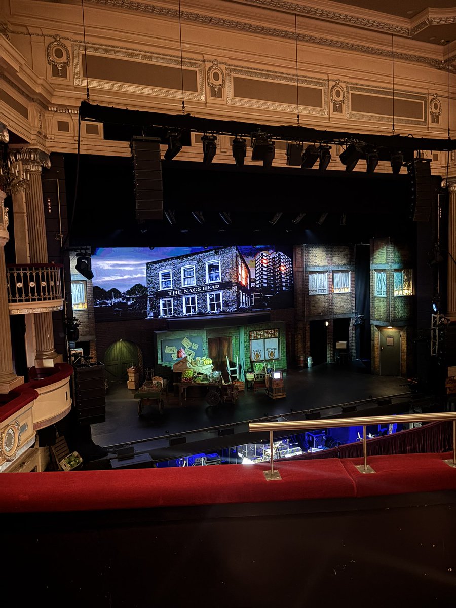 xjadefield's tweet photo. What an amazing night watching @OFAHMusical 💛 https://t.co/RvL8I6aScC