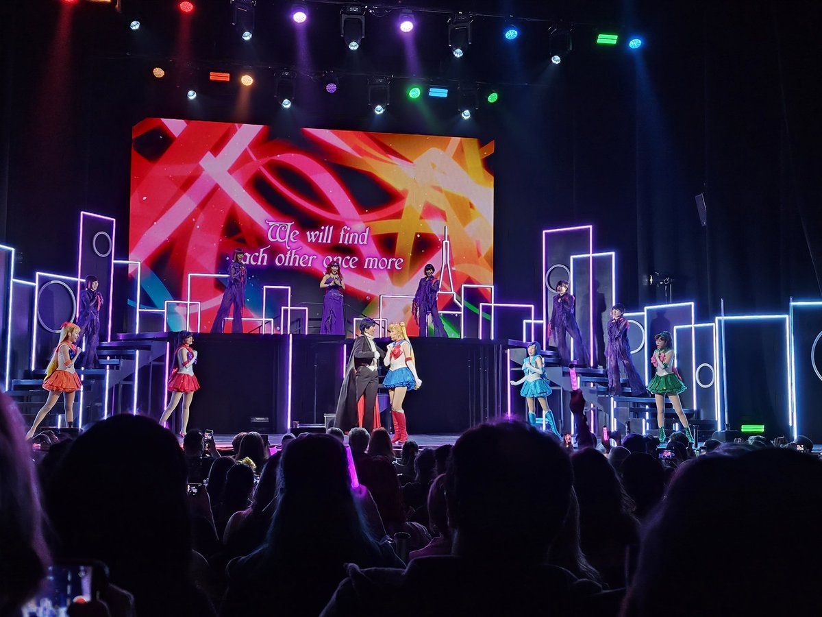 sailorpluto1313's tweet photo. Just saw #SailorMoonTheSuperLive in Columbus! It was such a fun time!! The cast looked they were having so much fun and the audience's energy was so infectious and lively. Thank you for bringing the magic to the U.S.!! https://t.co/e44S8Vuqym