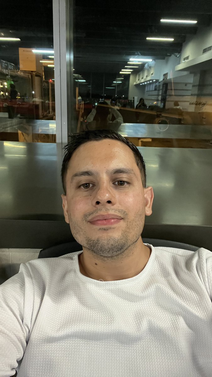 Sebas7ian tweet media