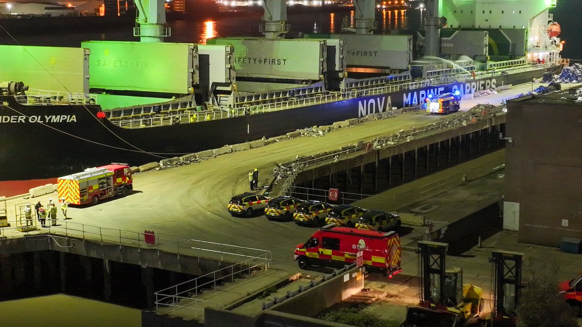 UK News in Pictures(@UKNIP247) tweet media