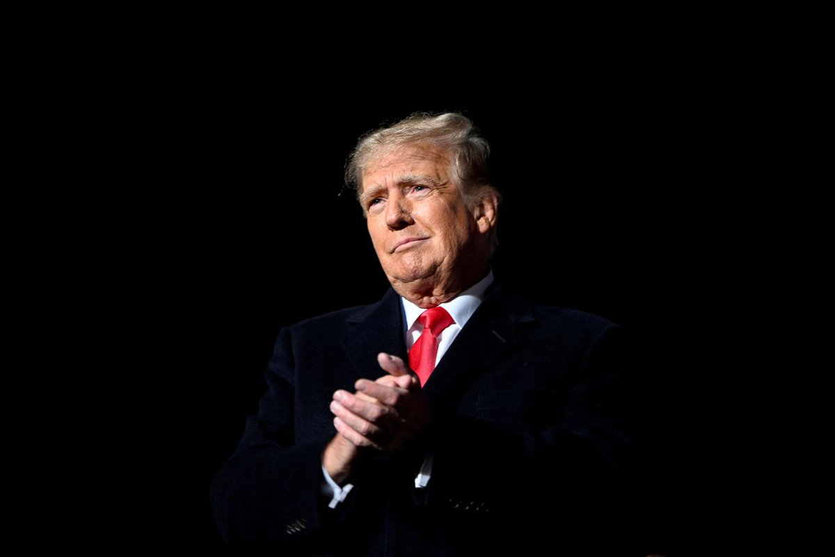 cryptorover's tweet photo. 🇺🇸 U.S. WHITE HOUSE SAYS GOLD RESERVES MAY BE USED TO PURCHASE BITCOIN

FASTEN YOUR SEATBELTS  🚀 https://t.co/gNKhfL0Mzk