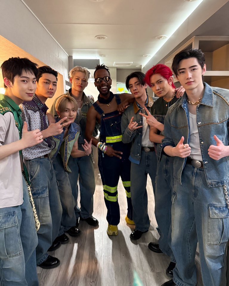 enhypenupdates's tweet photo. [INSTAGRAM] 250413

@.itstetrisbish Instagram Update with ENHYPEN!

#ENCHELLA #ENHYPEN #COACHELLA2025 https://t.co/DVGsNPcZ5X