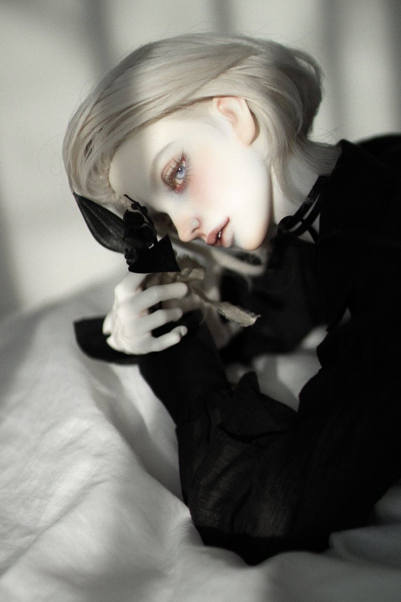 𝚈𝙾𝚉𝙸 (@_juneandjuly_) on Twitter photo 