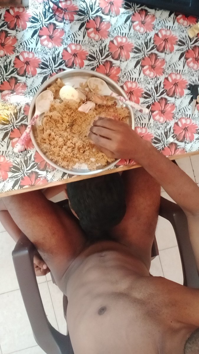 Sunday glimpse

<a href="/trichy_dom/">Trichy Boy</a>