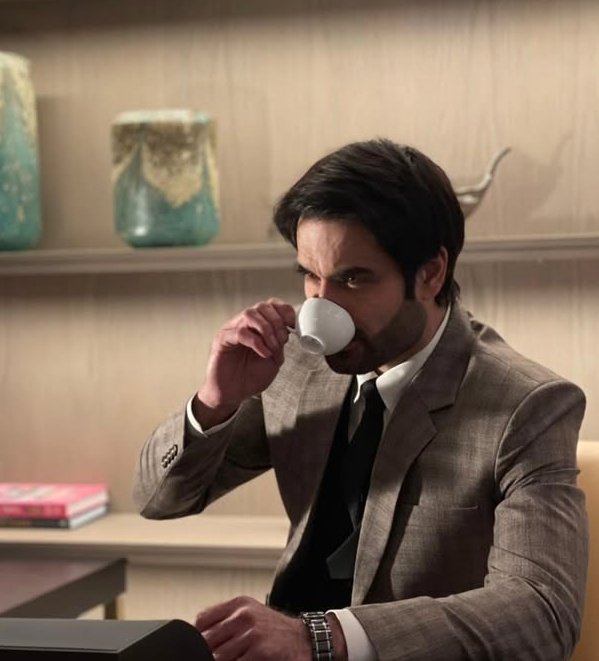 Vivian dominating the charts like a boss🔥😍..
He is here to stay at the TOP..❤

#VivianDsena
#VDians