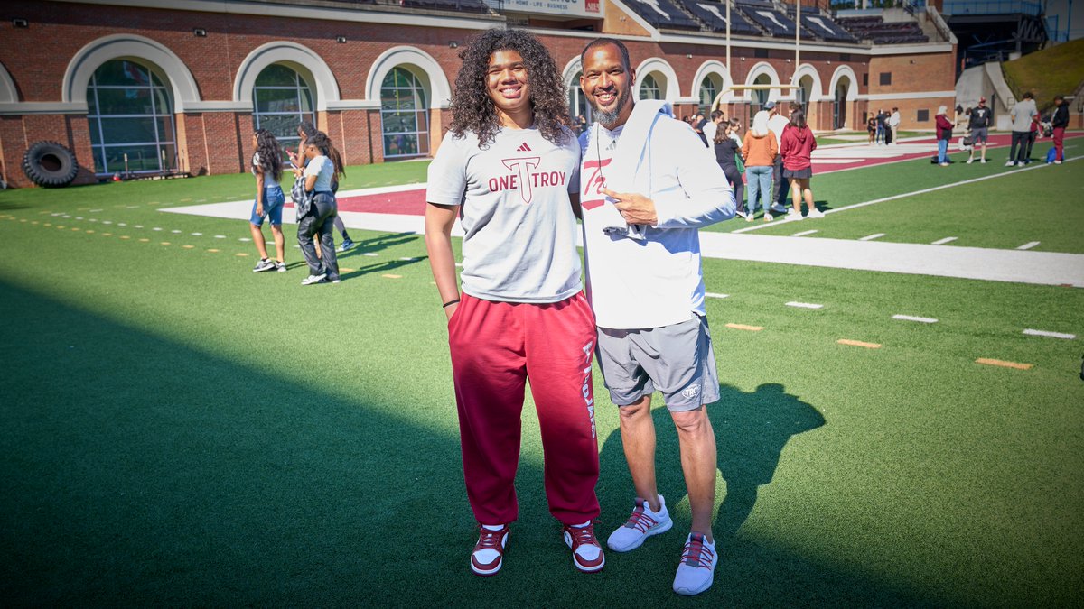 Will KI Gorman (@willkigorman) on Twitter photo Day 2 <a href="/TroyTrojansFB/">Troy Trojans Football 8x⚔️</a> was a great time at T-Day with the Coaches, Players, and Alumni. Family vibes all day!
#builtforthis
<a href="/DrewCasa_/">Drew Casa</a> <a href="/Chise89/">Coach LaRoi Johnson LLC</a> <a href="/210ths/">2Tenths Speed & Agility</a> <a href="/CoachDarl/">Darl Bauer</a> Day 2 <a href="/TroyTrojansFB/">Troy Trojans Football 8x⚔️</a> was a great time at T-Day with the Coaches, Players, and Alumni. Family vibes all day!
#builtforthis
<a href="/DrewCasa_/">Drew Casa</a> <a href="/Chise89/">Coach LaRoi Johnson LLC</a> <a href="/210ths/">2Tenths Speed & Agility</a> <a href="/CoachDarl/">Darl Bauer</a>