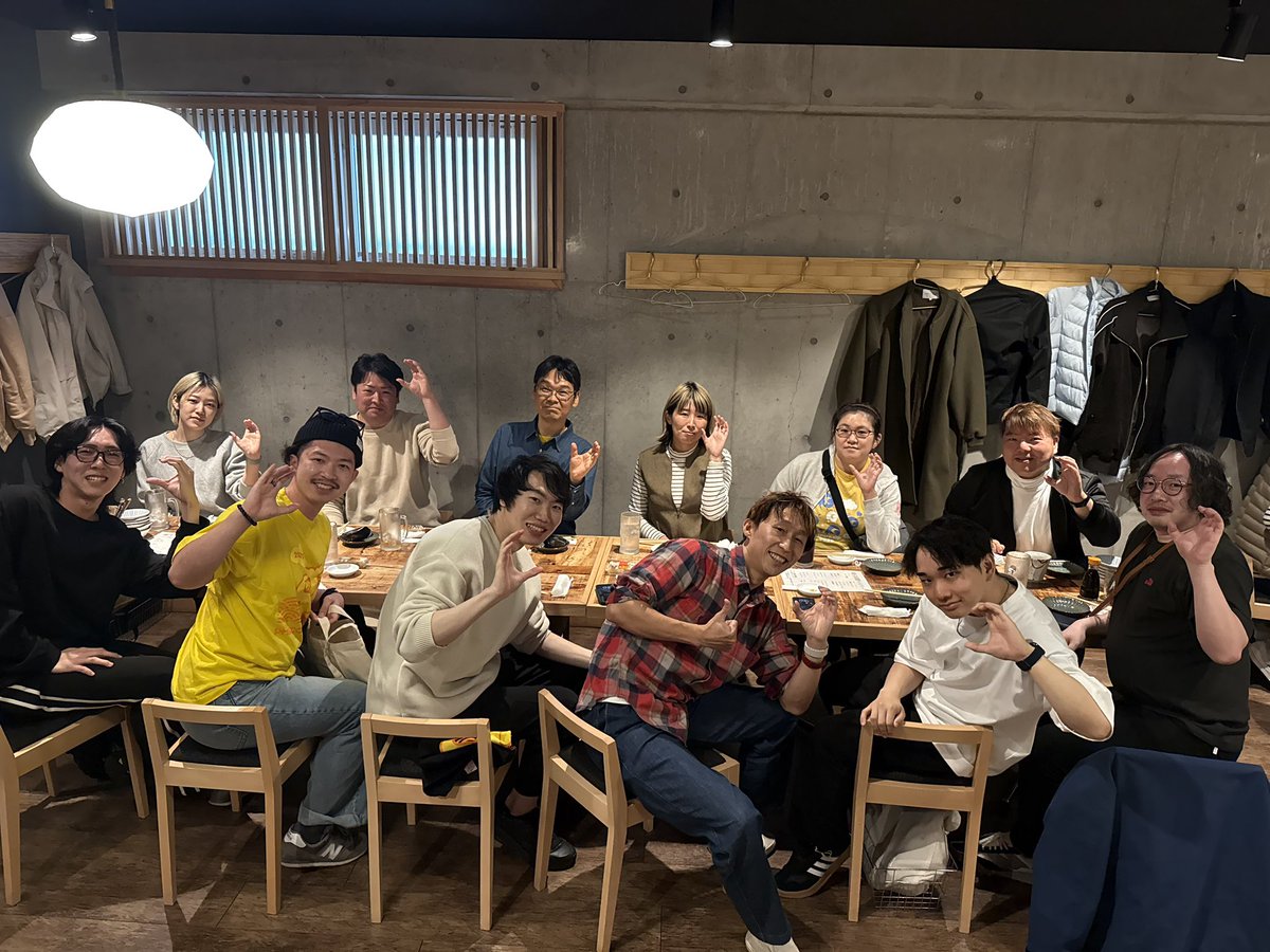 ttskch's tweet image. 集まれるスタッフだけでスタッフ打ち上げやっと開催できました！🍤
今日来れなかった人たち、次会ったとき絶対メシおごるからたかって！
#phpcon_nagoya