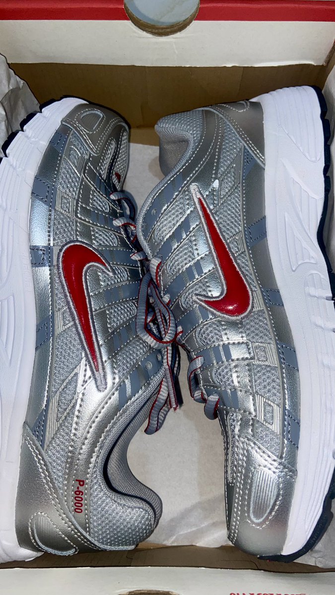 bilqisfl__'s tweet photo. Wts sepatu nike p6000 warna metallic grey. 1juta nett❗️ Size 39 24,5cm ❗️

Dijual karena aku salah ambil size, ori ya beli di footlocker. Bisa req toko oren🫶

Dom jakbar/jakpus https://t.co/f3MaQbQnMk
