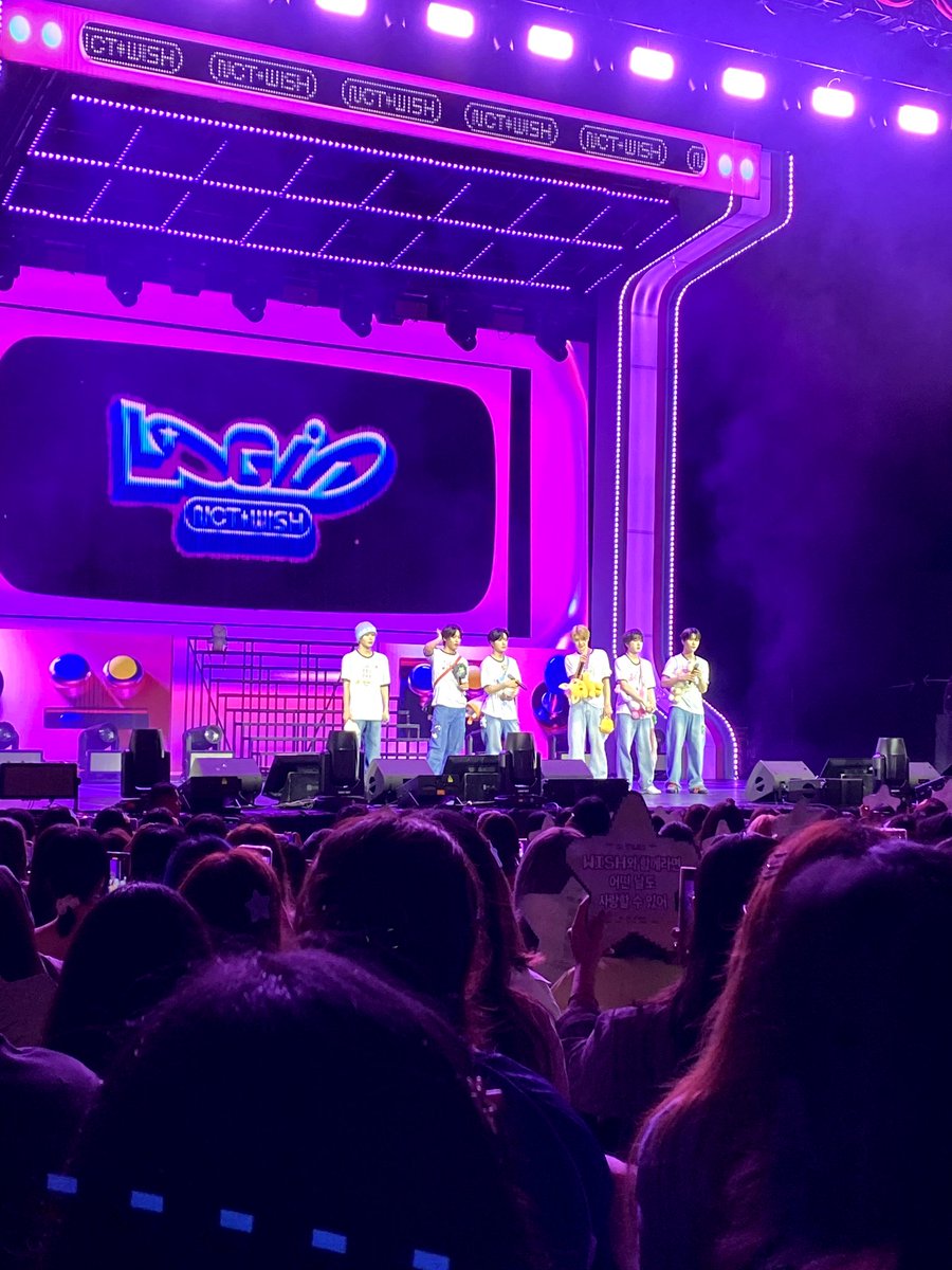 jem 🍉 saw wish and dream !! tweet media