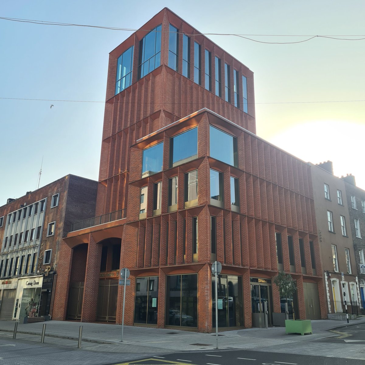 RHODLIMERICK's tweet photo. Which is more aestheticlly pleasing? https://t.co/xEyjnpkACV