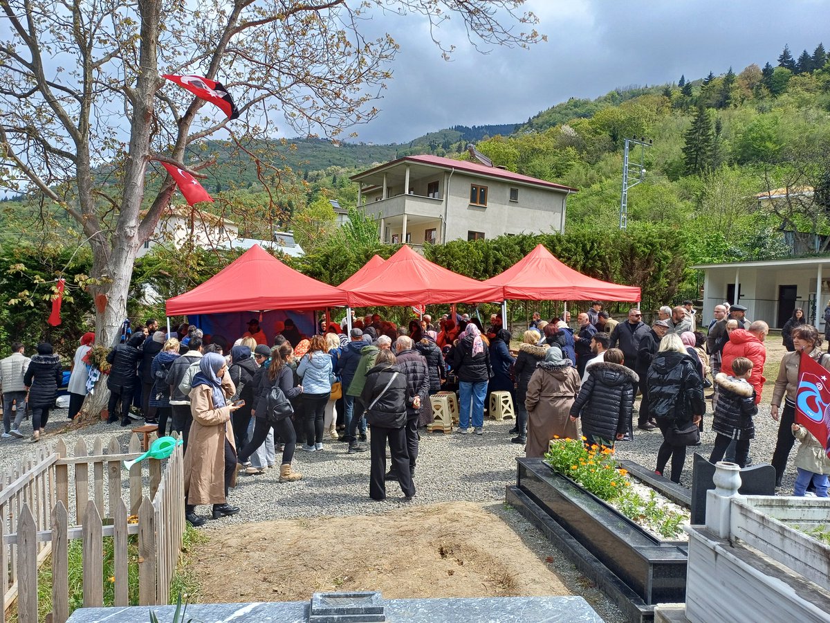 Ne bırakabilir ki bir insan başka geriye!