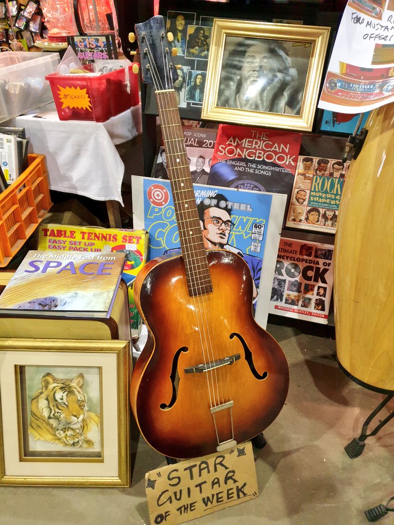 gisforguitars's tweet photo. #Guitaroftheweek some #Framus Magic...a real beauty...and at a great price! Visit today open till 2pm! 
Hemswell carboot 
Hanger 1
DN21 5TT https://t.co/o2rDB4Isc5