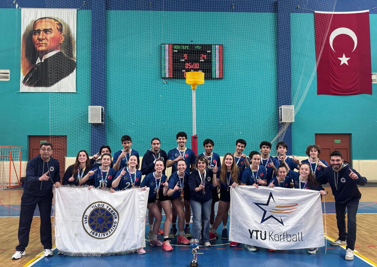 chetinsonal's tweet photo. Üniversitemiz KORFBOL (#ytukorfball) TAKIMI yine yeniden namağlup TÜSF Süper Lig TÜRKİYE ŞAMPİYONU 🏆

Son 3 yarışmada olduğu gibi yine yenilgisiz olarak karşılaştığı tüm takımları yenerek geleneksel hale getirdiği namağlup TÜSF TÜRKİYE ŞAMPİYONU olarak bir turnuvayı noktaladı. https://t.co/LUuKND91mh