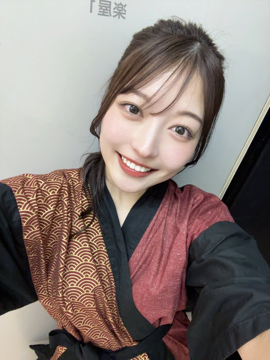 nonono_onaka's tweet photo. 舞台「権乱業火〜懊悩の信念〜」
全8公演無事走り切りました🐺🔥
ご観劇くださったみなさま、ありがとうございました！
浪凛かっこよかった？🙋🏻
このあともつづく権乱業火シリーズいっしょに楽しみにしときましょ🫶🏻🫶🏻
ありがとうございました♡
浪凛 役/野乃
#権乱業火4 https://t.co/umkD3rfrRm