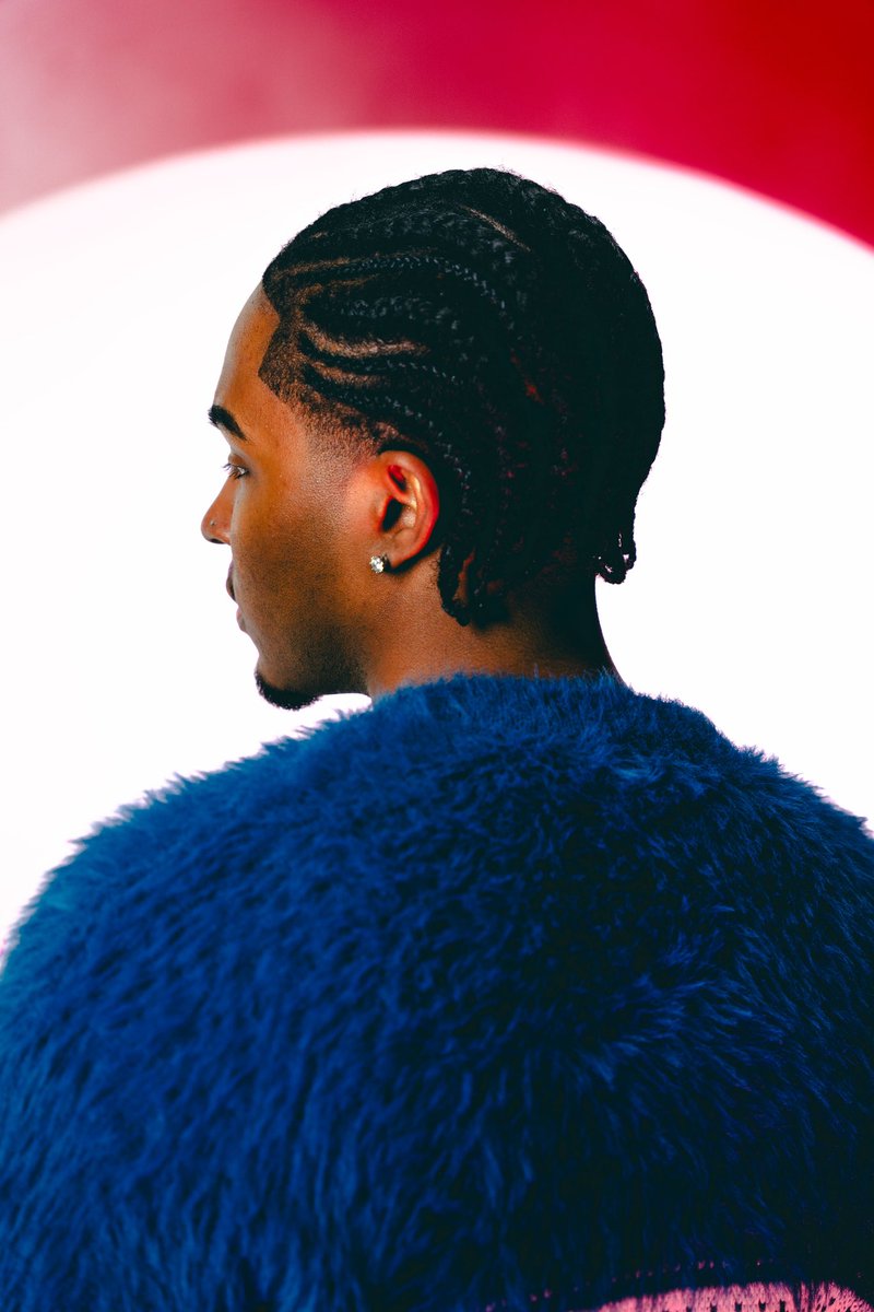 LorenzoBarns's tweet photo. #BlankCanvas out now https://t.co/YirJYi1iif https://t.co/S9TsztWAOL