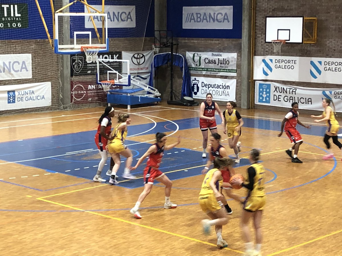BasketXiria's tweet photo. ❤️ Hoxe toca vertirse de vermello e dar apoio as amigas de @MaristasCoruna
#LigaFEM2
❤️ @MaristasCoruna
🆚 UE Mataró
💚🏀💪❤️ # VamosMARISTAS ‼️ https://t.co/RRXkX6RXlt