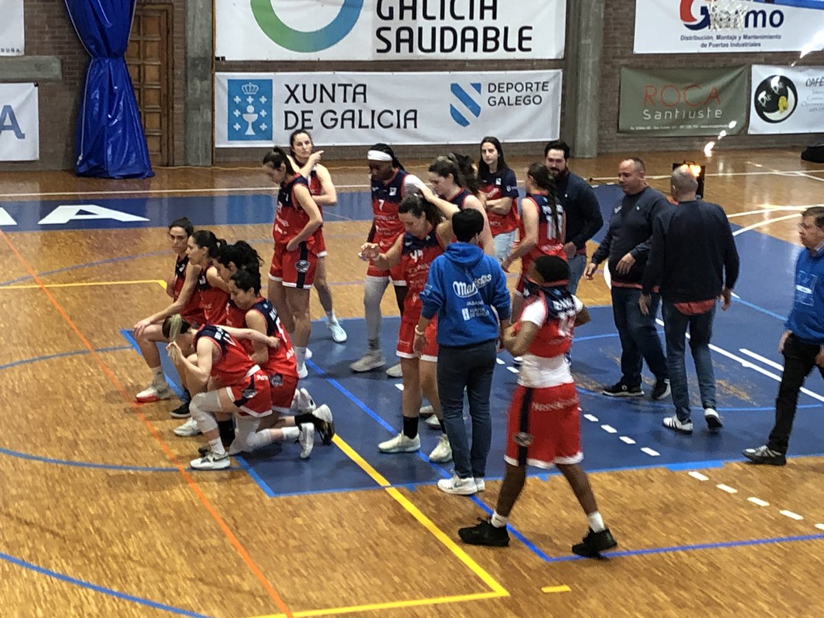 BasketXiria's tweet photo. ❤️ Hoxe toca vertirse de vermello e dar apoio as amigas de @MaristasCoruna
#LigaFEM2
❤️ @MaristasCoruna
🆚 UE Mataró
💚🏀💪❤️ # VamosMARISTAS ‼️ https://t.co/RRXkX6RXlt
