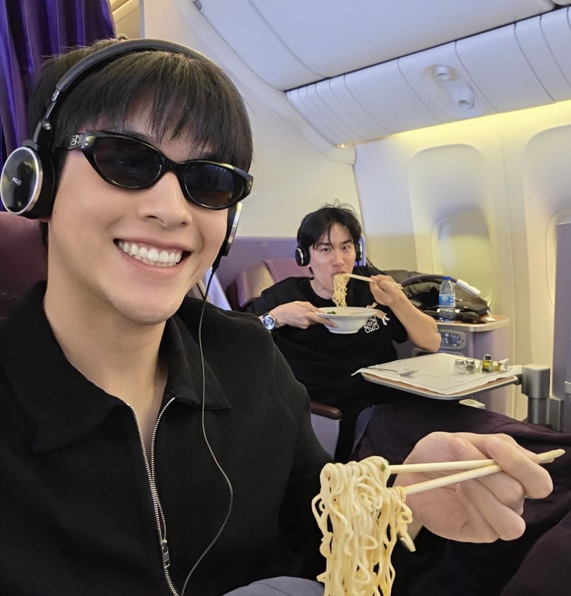 mimiyooyaa's tweet image. ยิ้มแฉ่งที่สุดตอนถ่ายรูปกับอาหารหนิ มีความสุขที่ฉุด 5555555555 อยากหุงข้าวให้กินทุกวันเยย ลูกอ้วมคัยน้อหม่ำเก่งมาก 🐶🍝🧋🍰🍛