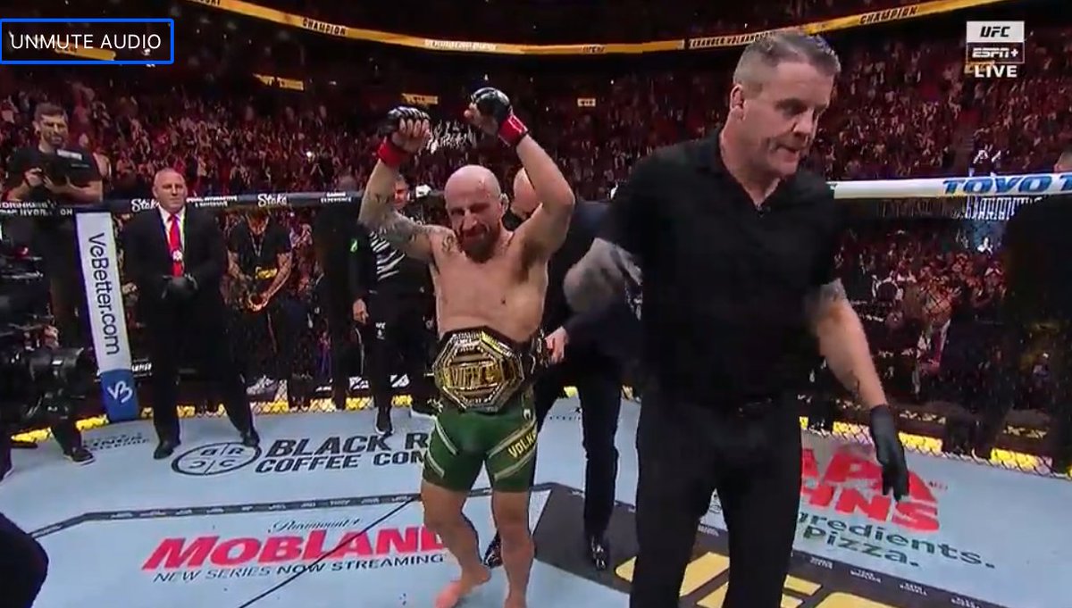 BNMejia's tweet photo. He did it!!!
“Adversity is a privilege” https://t.co/RVyLJSMSF8
