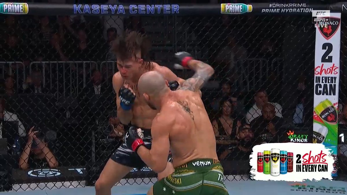 taboutsports's tweet photo. WHAT A FIGHT 

#UFC314 https://t.co/mGyaL8Jup8