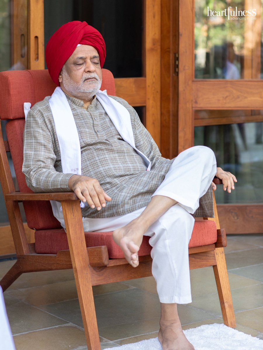 How to prepare for meditation?

The most common answer is self-discipline. But what drives self-discipline? Naturally, it is willpower. Yet, when does this process become effortless, requiring no willpower at all? 

If you reflect on it, you’ll soon realize it’s when we have